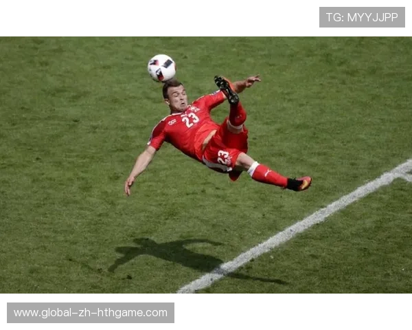 足球禁区外突施冷箭——惊艳球场的绝妙瞬间